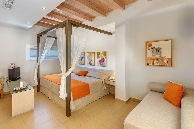 Superior Double Rooms at Naxos Hotel Nissaki Beach