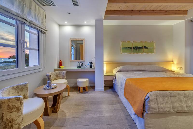 Two Unit Suite at Naxos Hotel Nissaki Beach